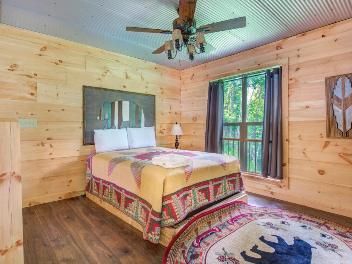 Bearly Hidden Villa Gatlinburg Ngoại thất bức ảnh
